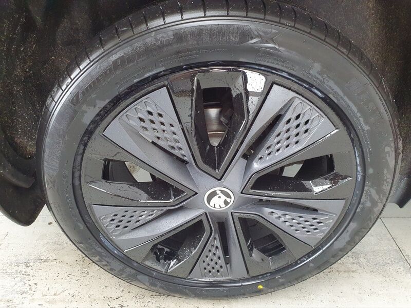 More views of Skoda Karoq