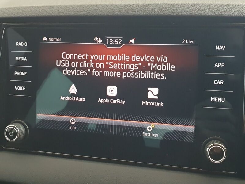 More views of Skoda Karoq