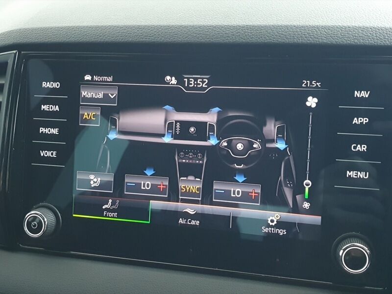 More views of Skoda Karoq