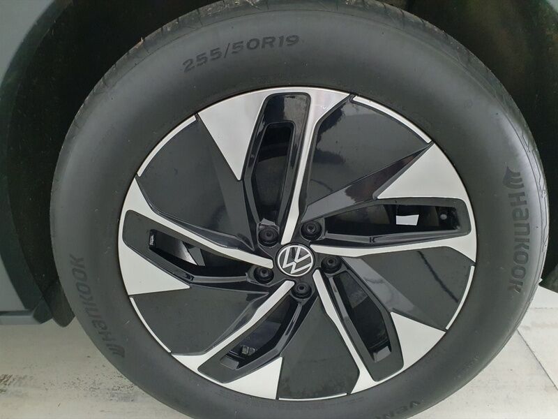 More views of Volkswagen ID.4