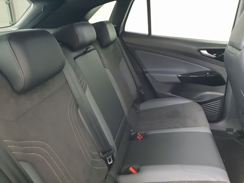 More views of Volkswagen ID.4