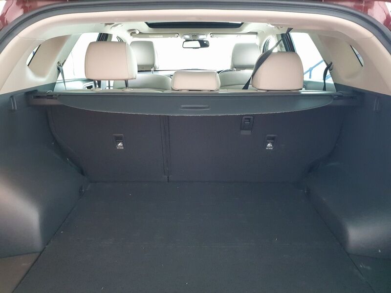 More views of Hyundai Tucson