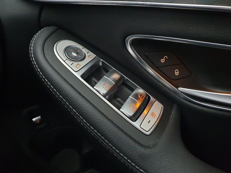 More views of Mercedes-Benz C-Class