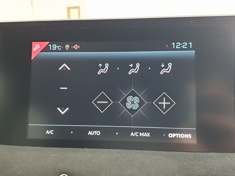 More views of DS Automobiles DS 3