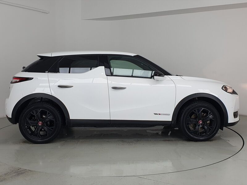 More views of DS Automobiles DS 3