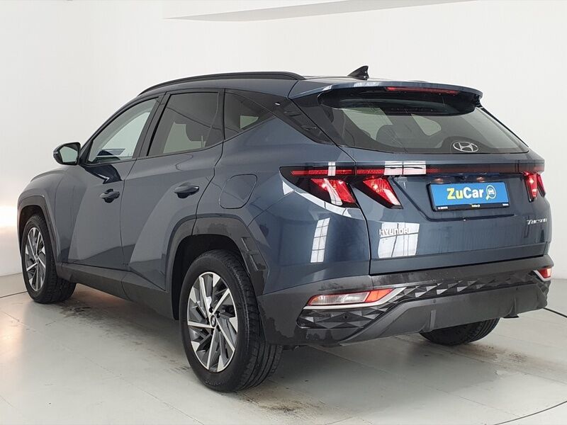 More views of Hyundai Tucson