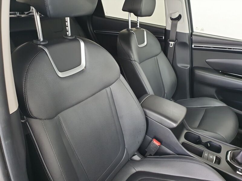 More views of Hyundai Tucson