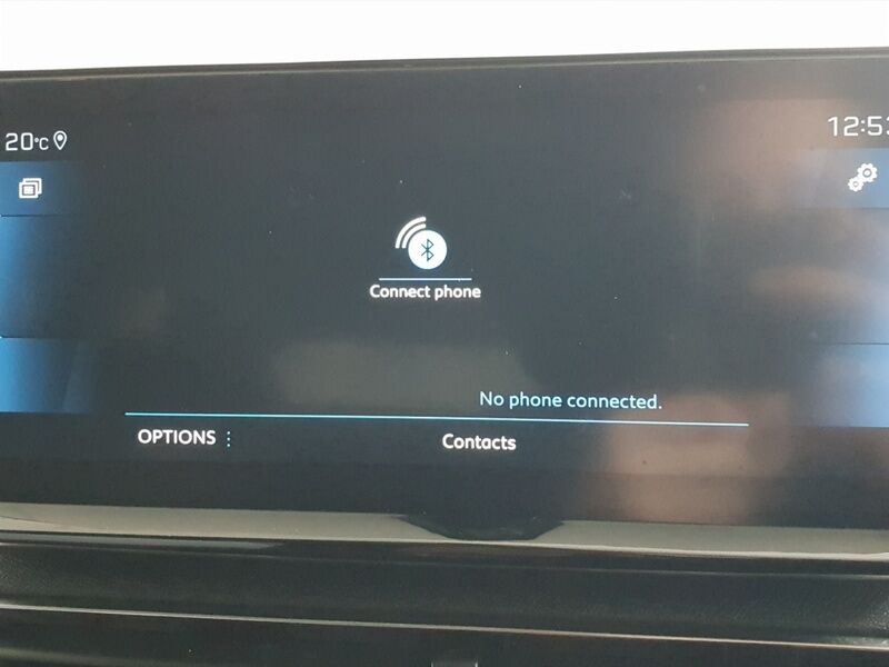 More views of Peugeot 5008