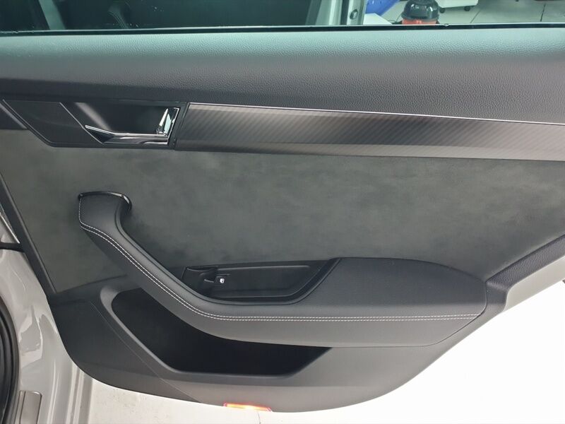 More views of Skoda Superb