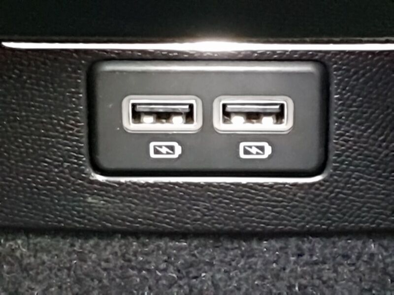 More views of Peugeot 508 
