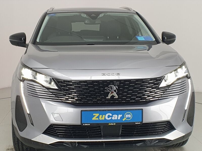 More views of Peugeot 3008