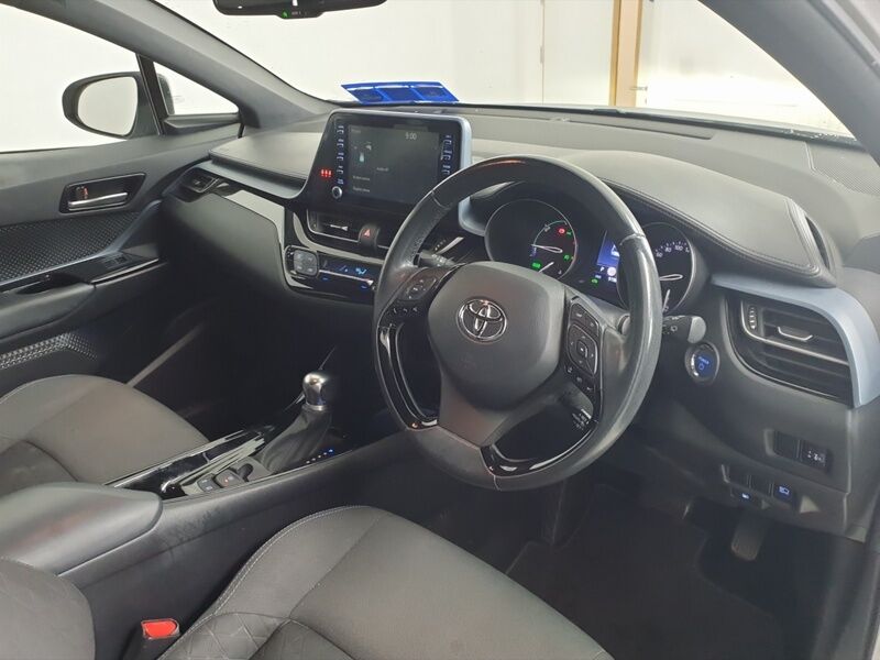 More views of Toyota C-HR