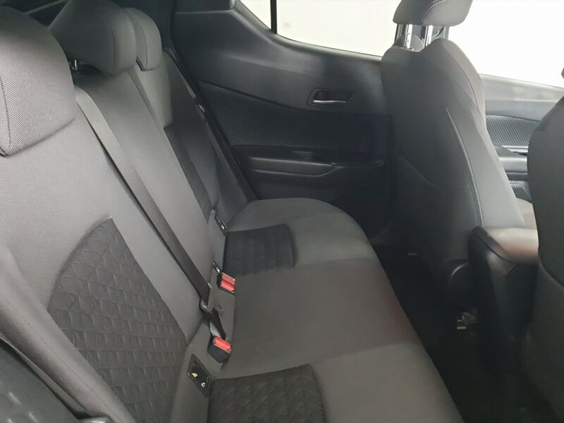 More views of Toyota C-HR