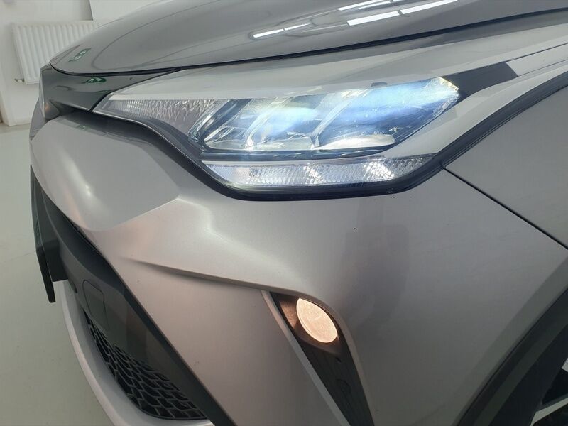 More views of Toyota C-HR