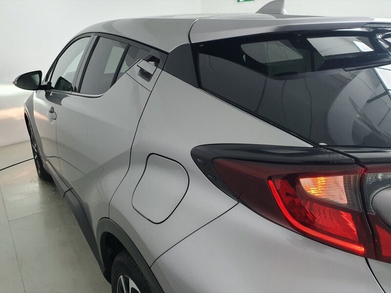 More views of Toyota C-HR