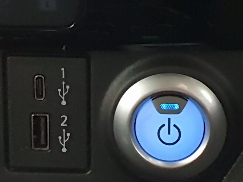 More views of Nissan Leaf