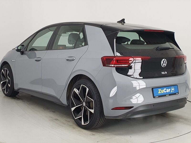 More views of Volkswagen ID.3