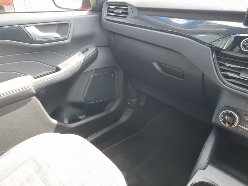 More views of Ford Kuga