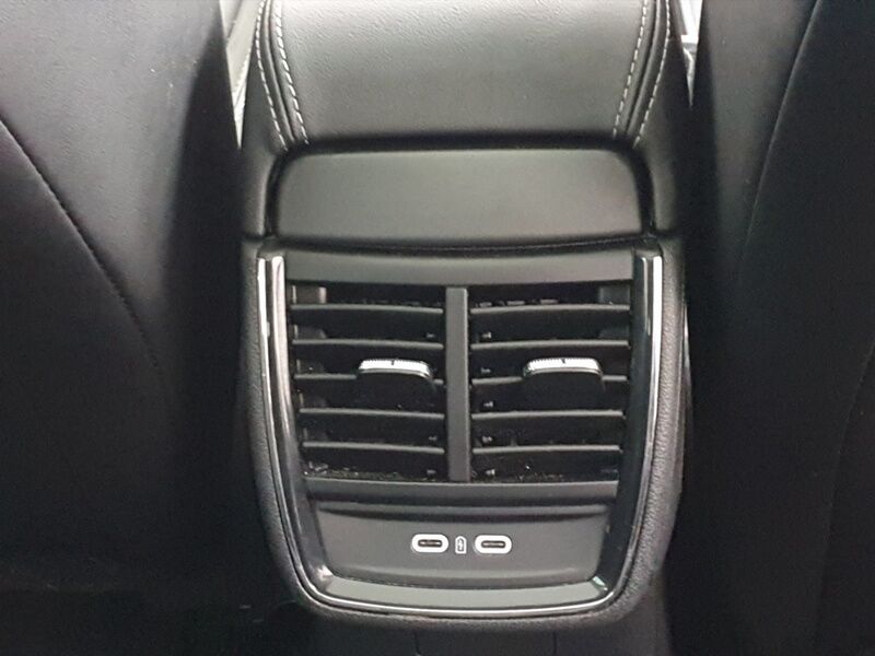 More views of Skoda Scala