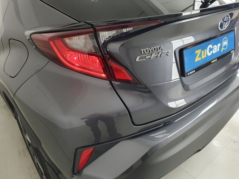 More views of Toyota C-HR
