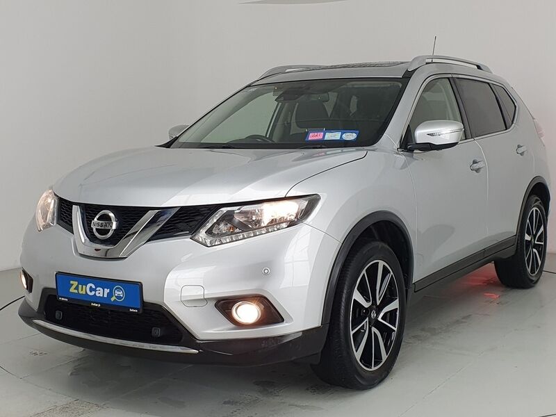 More views of Nissan X-Trail