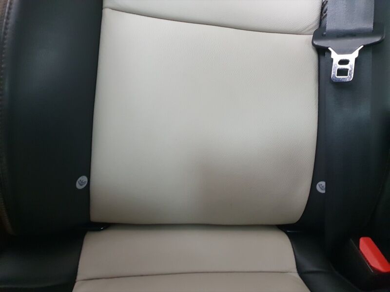 More views of Volvo V40