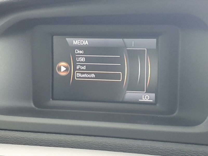 More views of Volvo V40