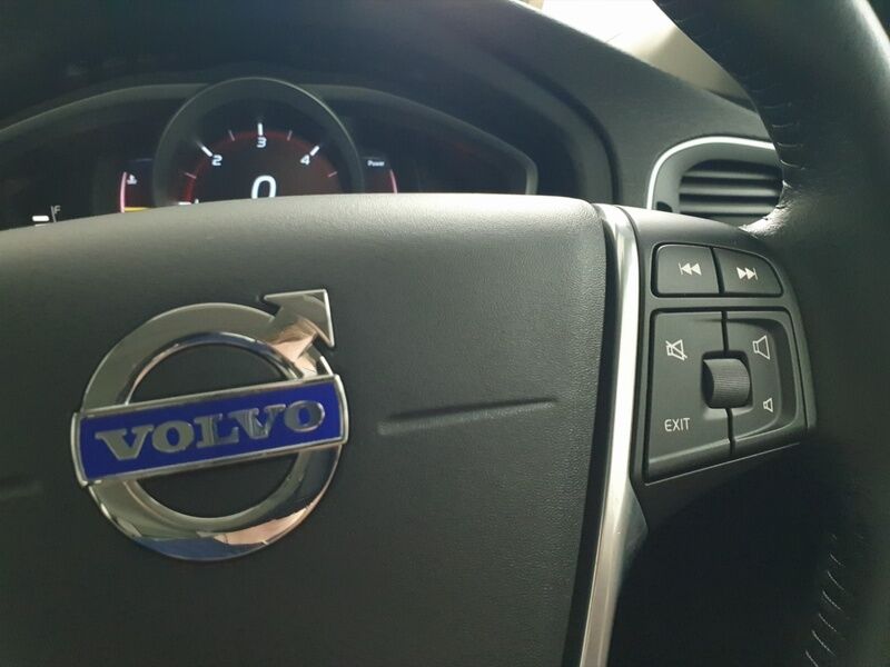 More views of Volvo V40