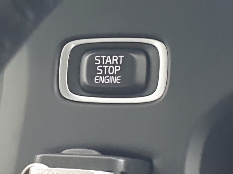 More views of Volvo V40