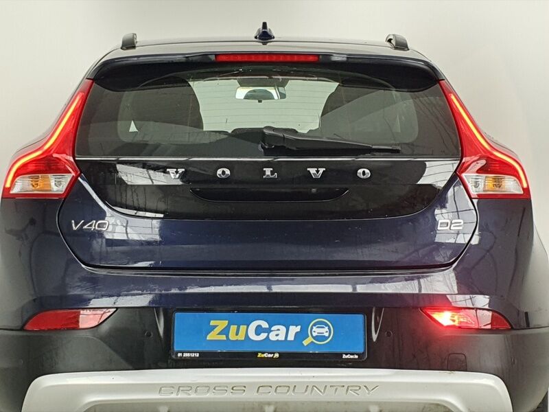 More views of Volvo V40