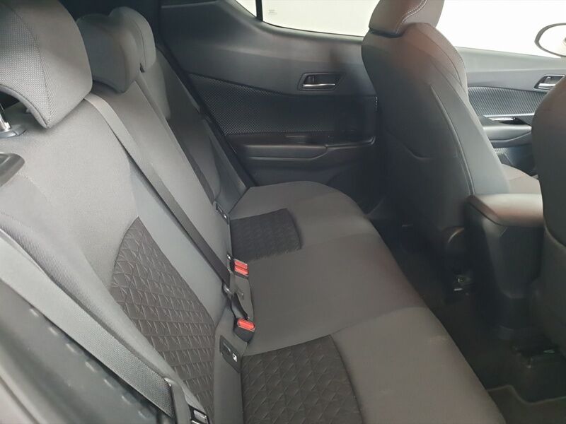 More views of Toyota C-HR