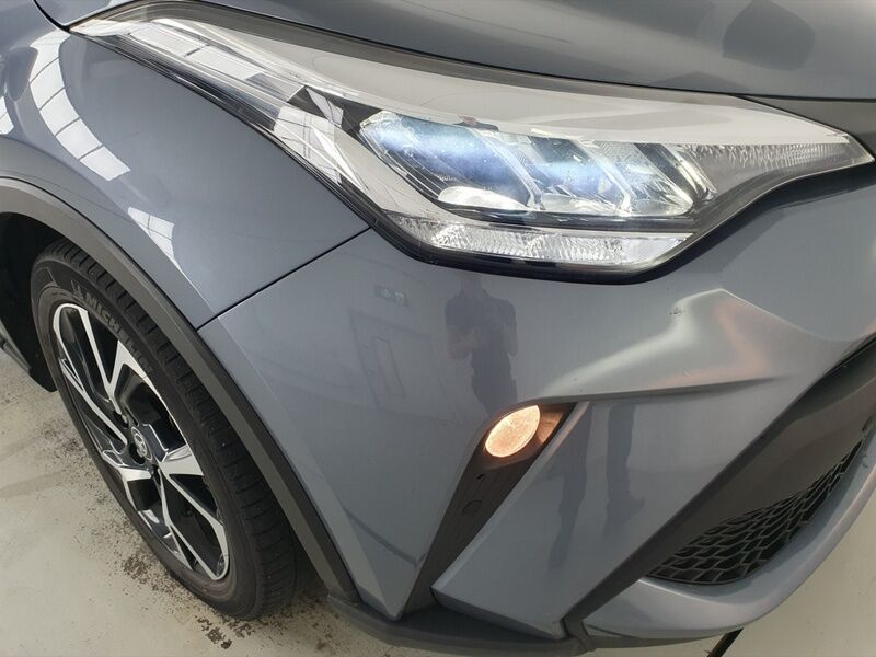 More views of Toyota C-HR
