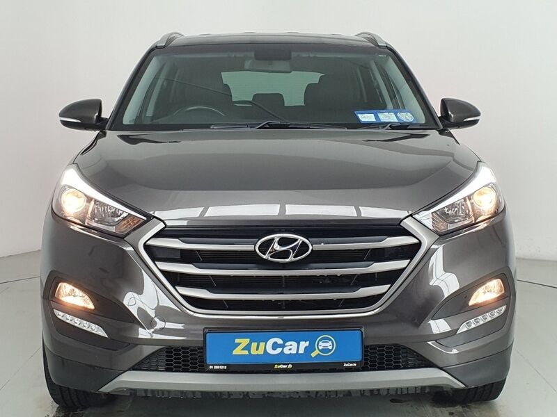 More views of Hyundai Tucson