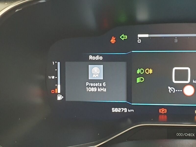More views of Citroen C5 Aircross