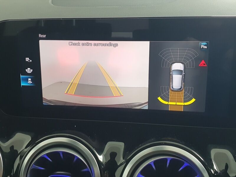 More views of Mercedes-Benz GLA