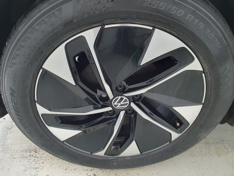More views of Volkswagen ID.4