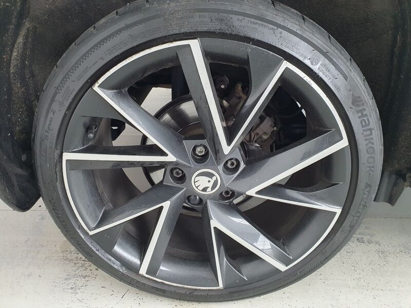 More views of Skoda Karoq