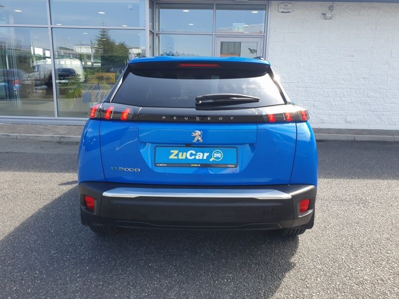 More views of Peugeot 2008