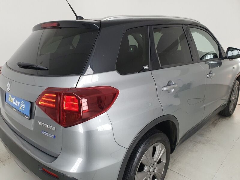 More views of Suzuki Vitara