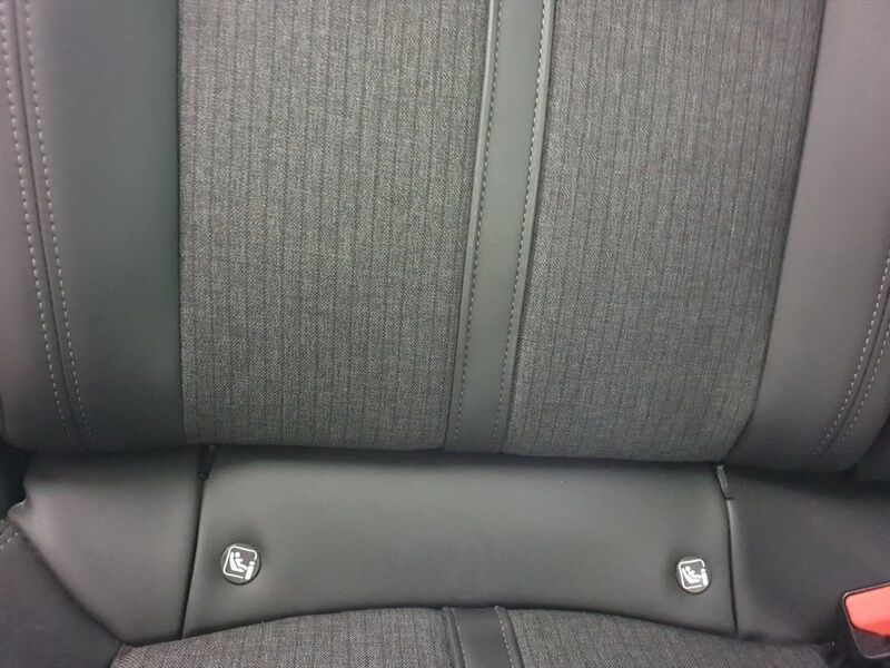 More views of Peugeot 508