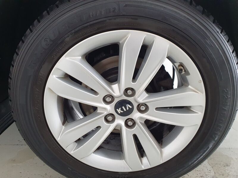 More views of Kia Sportage
