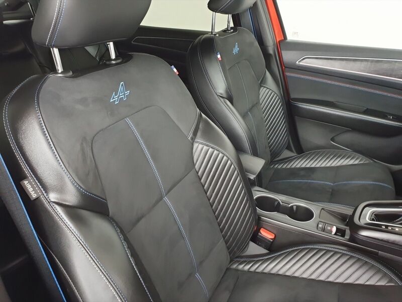 More views of Renault Arkana