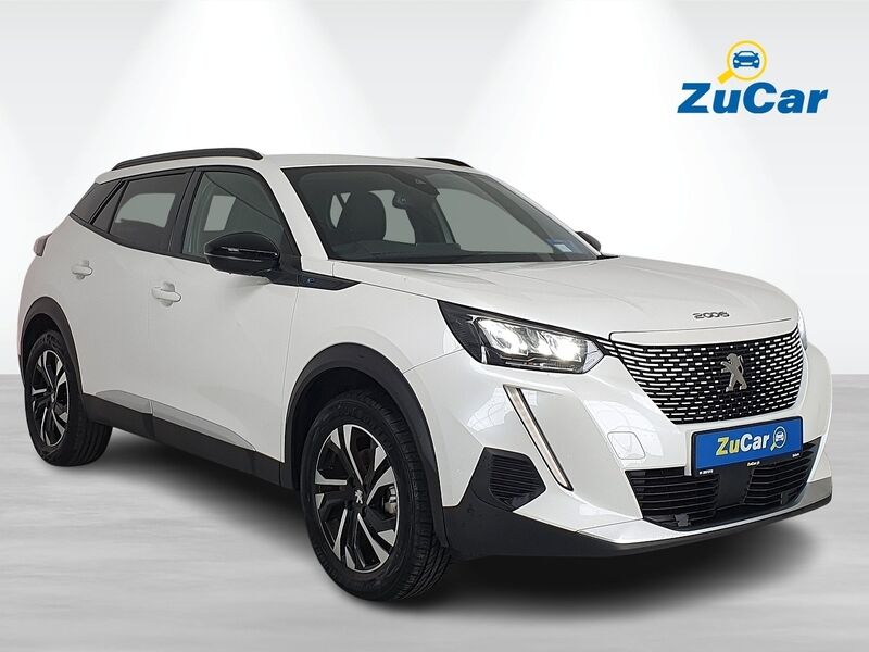 More views of Peugeot 2008