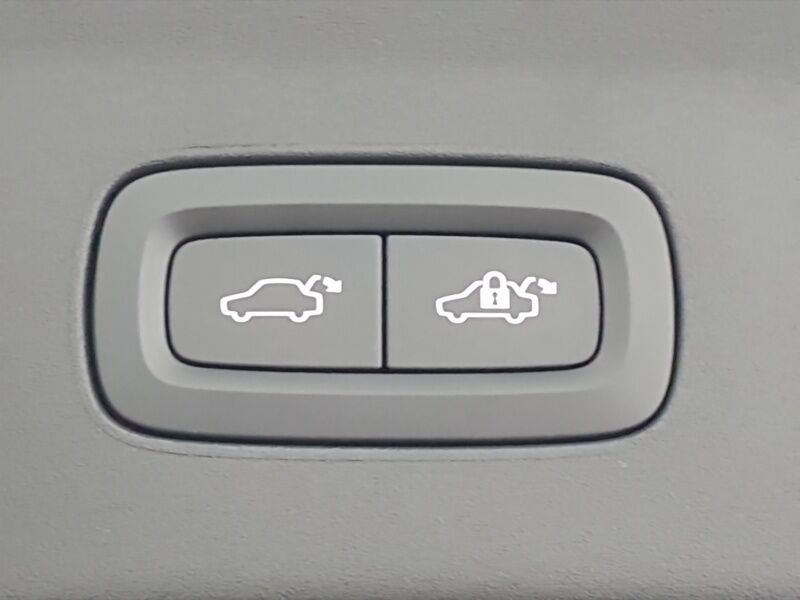More views of Polestar 2