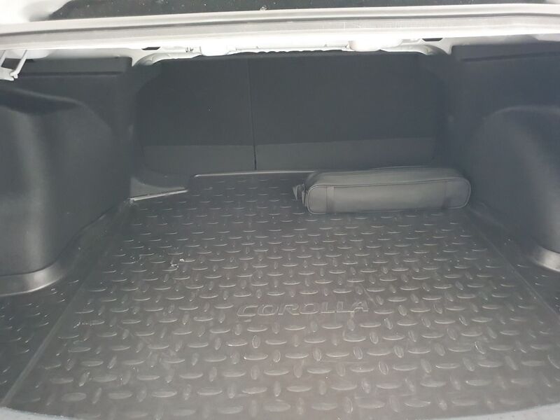 More views of Toyota Corolla