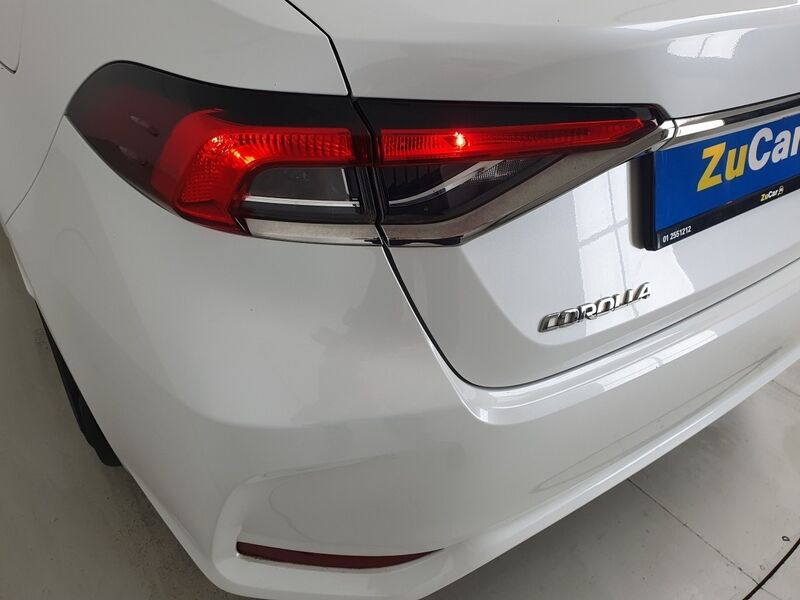 More views of Toyota Corolla
