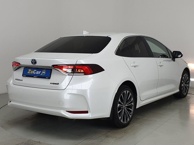 More views of Toyota Corolla