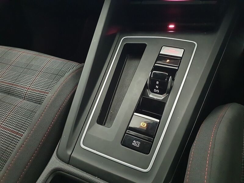 More views of Volkswagen Golf