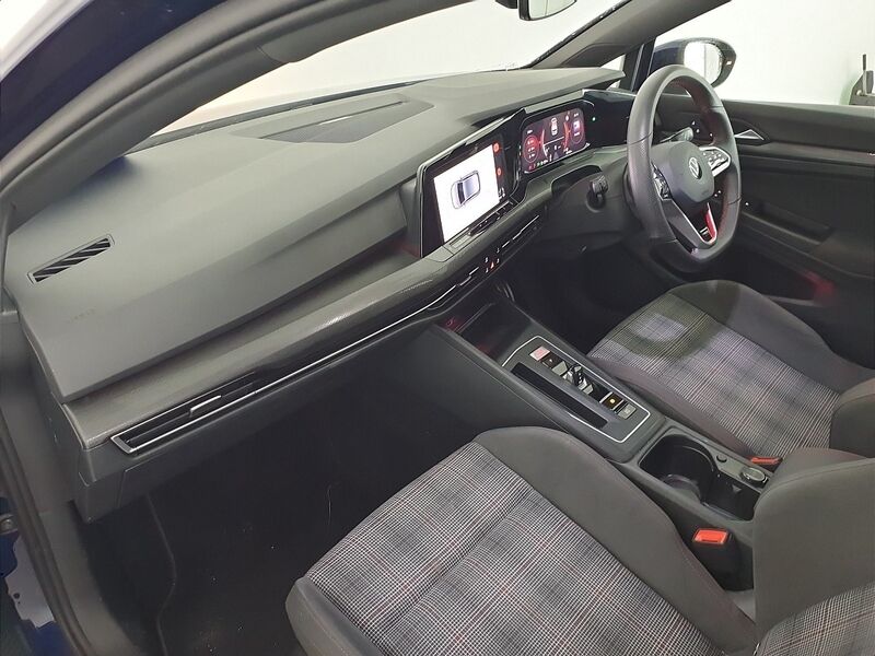 More views of Volkswagen Golf