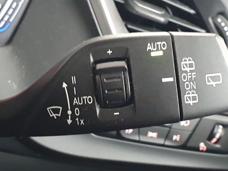 More views of BMW 1-Series